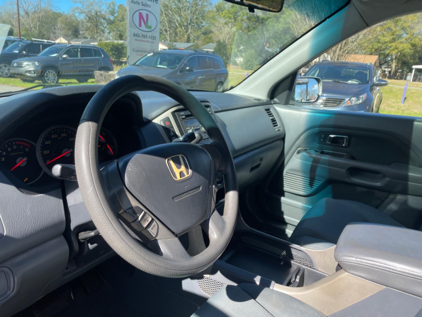 2008 SILVER HONDA PILOT VP (5FNYF18258B) with an 3.5L engine, Automatic transmission, located at 5103 Dorchester Rd., Charleston, SC, 29418-5607, (843) 767-1122, 36.245171, -115.228050 - Photo#21